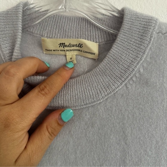 Madewell (Re)sponsible Cashmere Crewneck Sweater Vest in Heather Sky Grey Size M - Picture 7 of 10